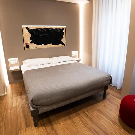 Lucrino 45 By Ale Hotel Rom Eksteriør billede