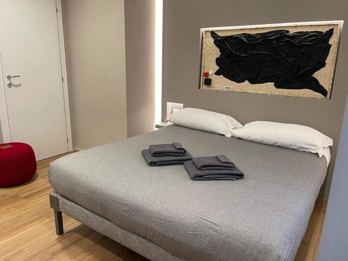 Lucrino 45 By Ale Hotel Rom Eksteriør billede