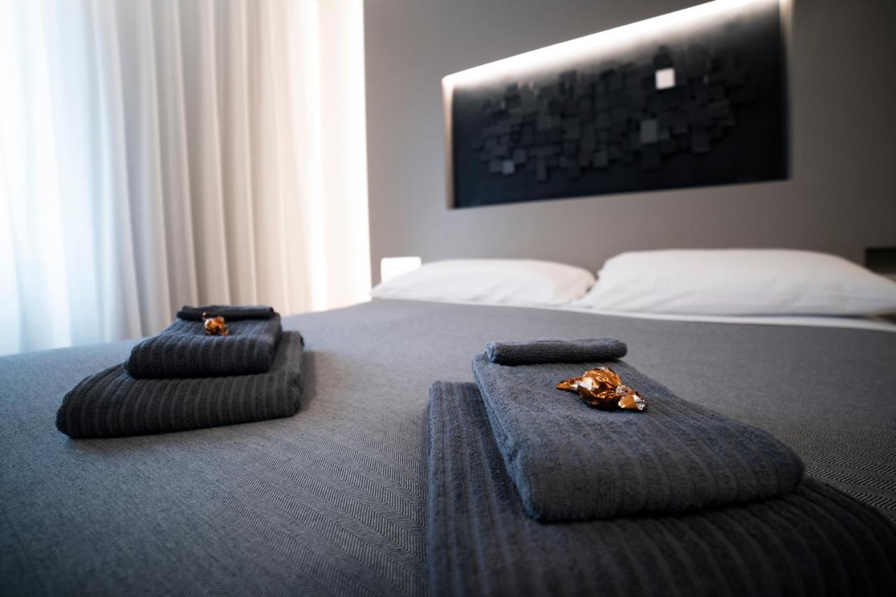 Lucrino 45 By Ale Hotel Rom Eksteriør billede